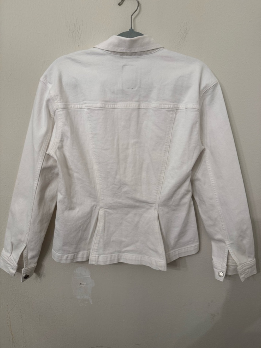GAP White Women's Denim Jacket with Button Front - Picture 2 of 4
